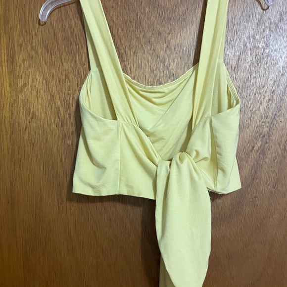 Reformation Jennie Top - Picture 8 of 11